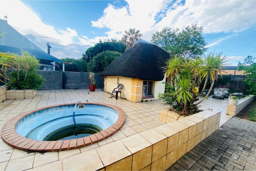 4 Bedroom Property for Sale in Sasolburg Free State